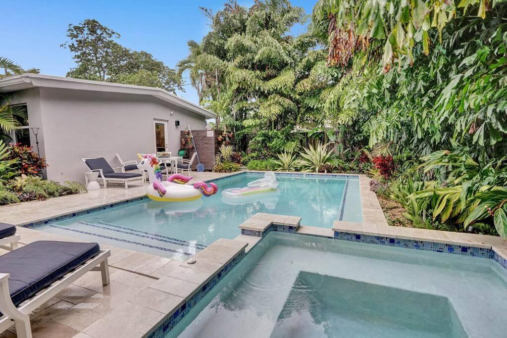 Stylish Tropical Oasis Hot Tub Pool Bbq Villa Fort Lauderdale Eksteriør billede