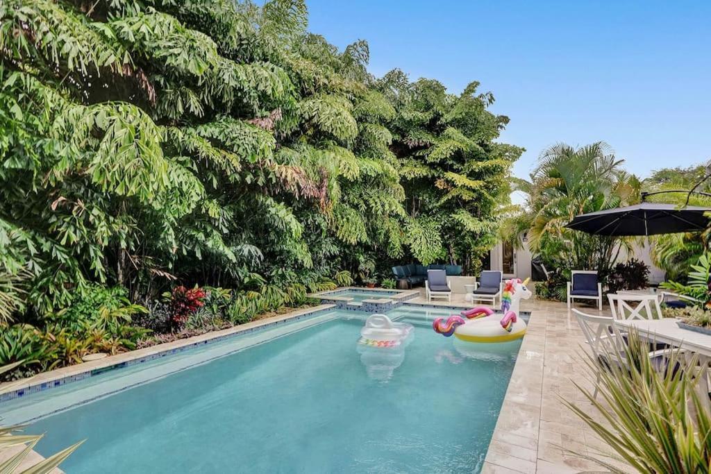 Stylish Tropical Oasis Hot Tub Pool Bbq Villa Fort Lauderdale Eksteriør billede